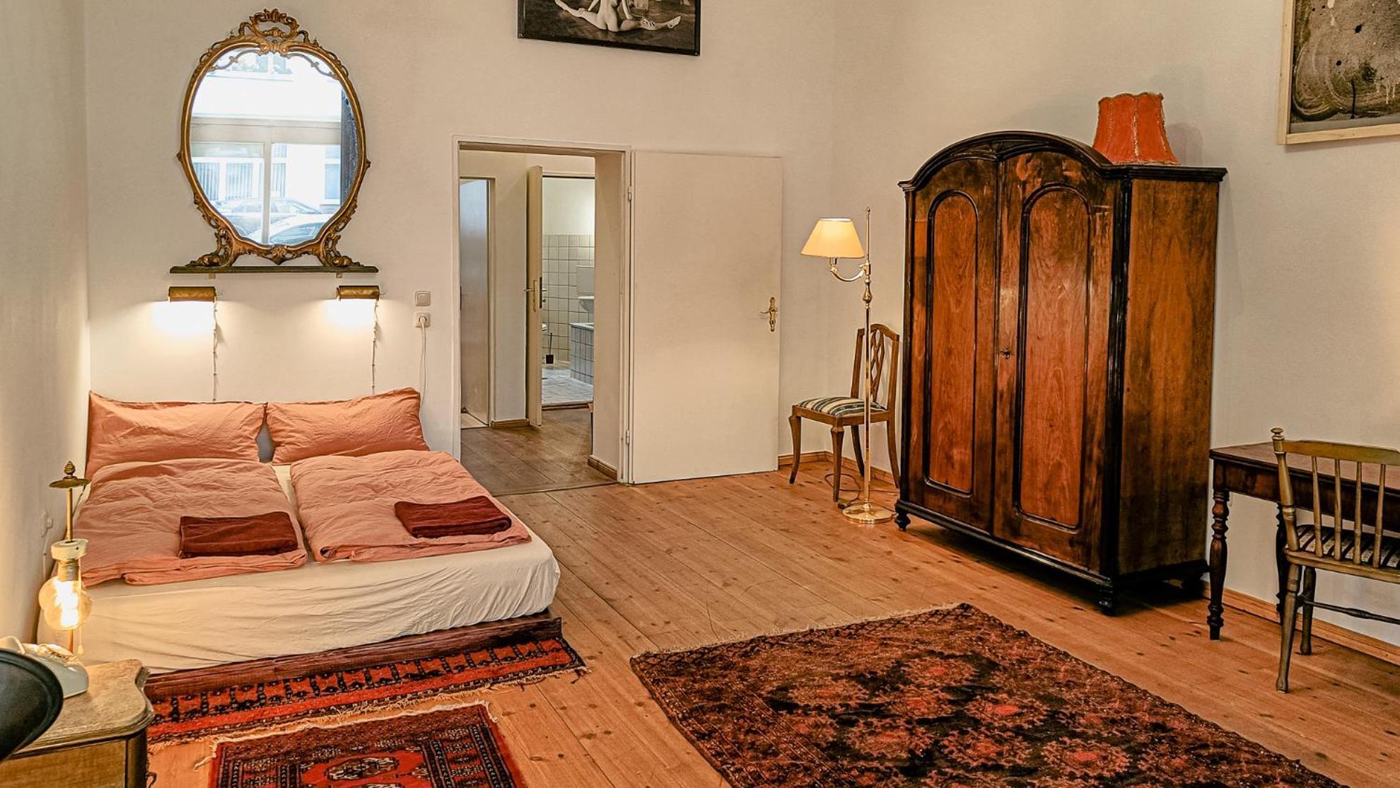 Appartement La Vie En Rose: Elegance And Art Berlijn