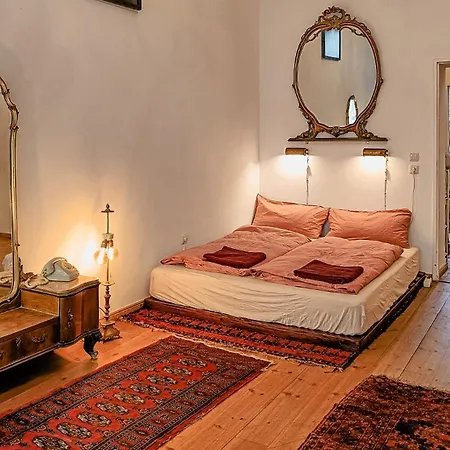 Ferienwohnung La Vie En Rose: Elegance And Art Berlin Exterior foto