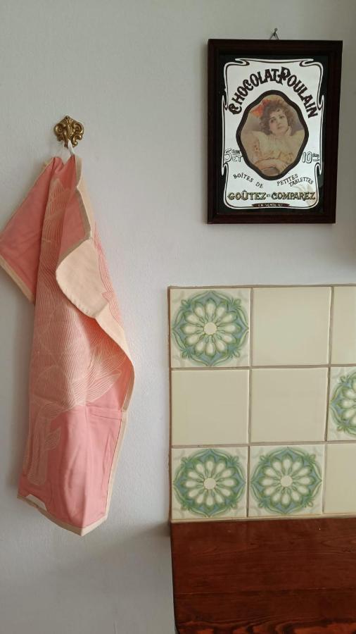 La Vie En Rose: Elegance And Art Apartment *